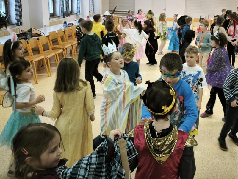 Družinový karneval